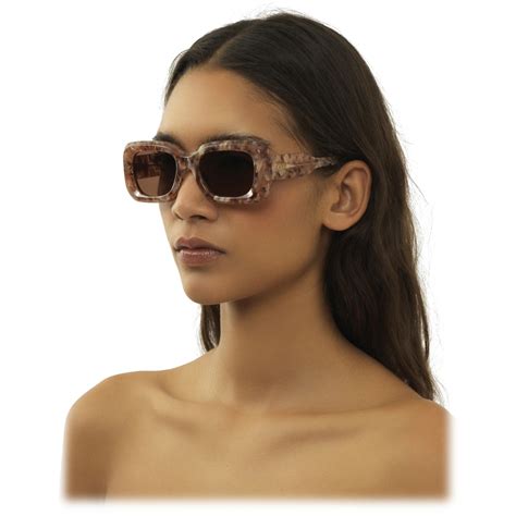 Gayia sunglasses .